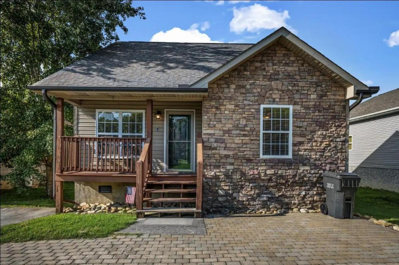 Creekside Cottage*Hot Tub*Entire Home-Pigeon Forge Luaran gambar